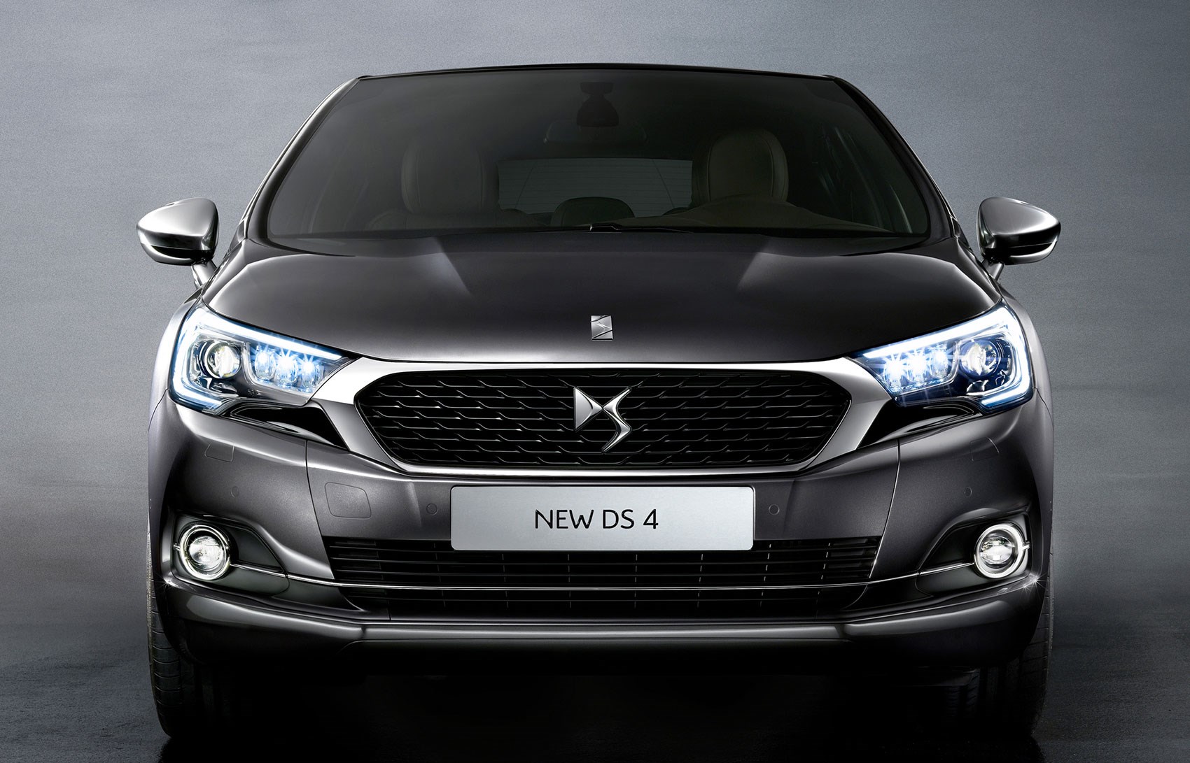 https://wcar.sets.lv/cars/Citroen/DS4 hečbeks/07fed784e724c841b1f1820b860f0828.jpg